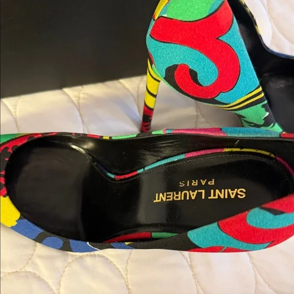 Saint Laurent Multicolor Floral Pointed-Toe Stiletto Pumps - Bright Print - Picture 5 of 9